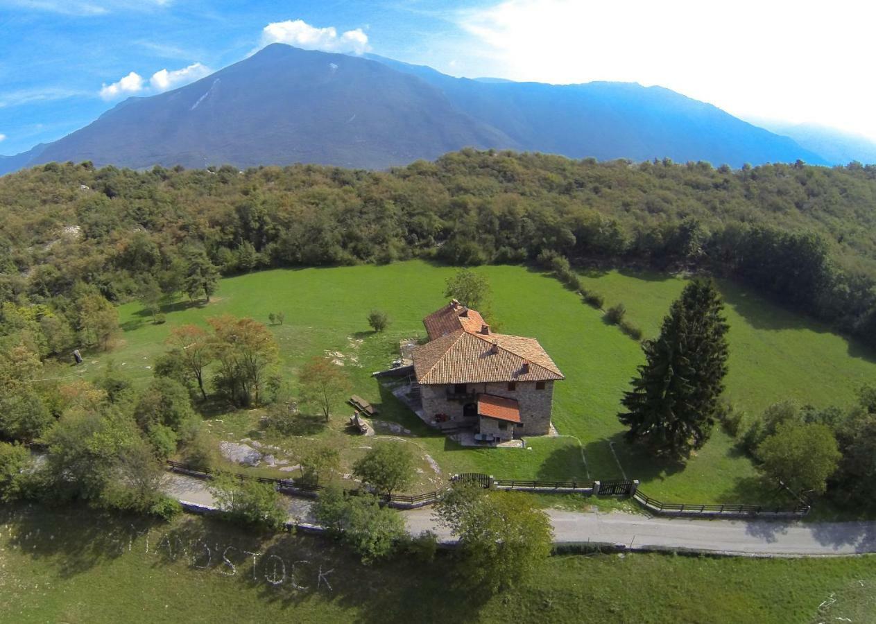 Maso Mandrea Villa Arco Buitenkant foto